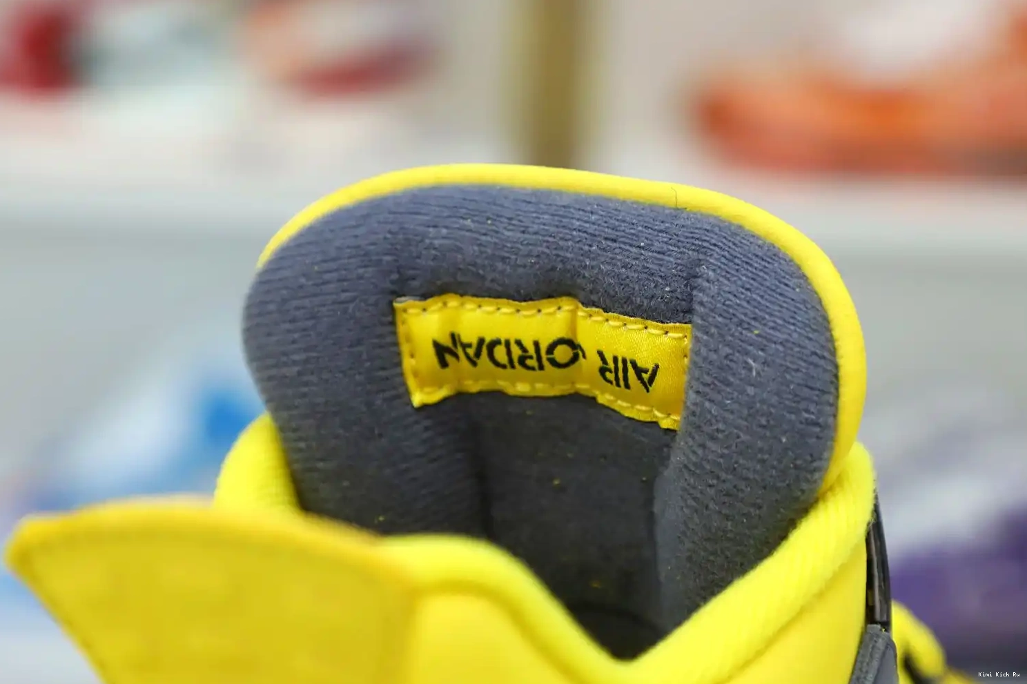 Kimikick AIR AIR RETRO 'LIGHTNING' JORDAN 2021 JORDAN 4 0619